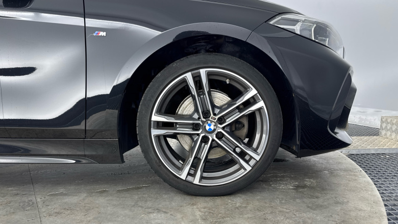 BMW 1 Series 118i M Sport 5dr Step Auto Petrol Hatchback